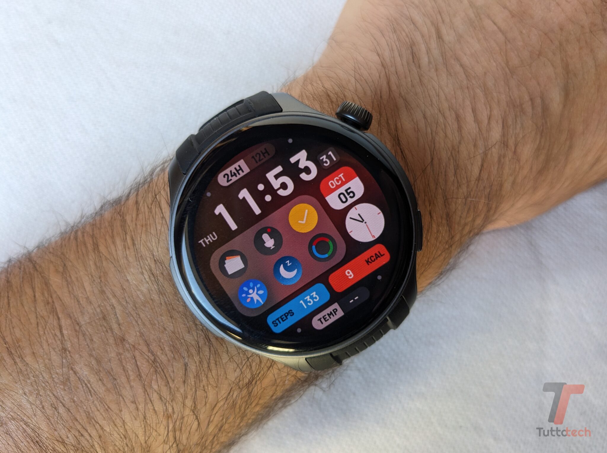 Recensione Amazfit Balance è lo smartwatch per il benessere che