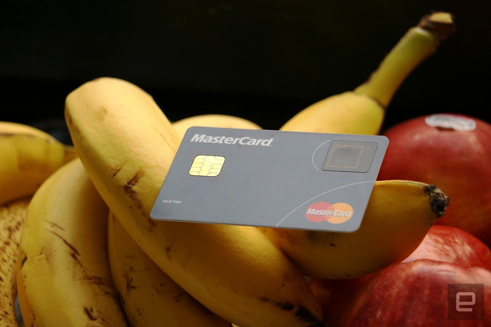 Mastercard card sensore impronte