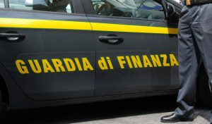 Guardia di Finanza, Truffe