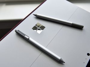 Surface Pen di Microsoft potrebbe avere la ricarica wireless integrata