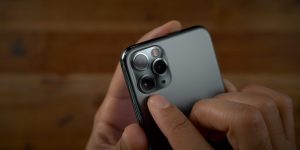 iPhone 12 con stabilizzazione d'immagine Sensor-Shift nel 2020