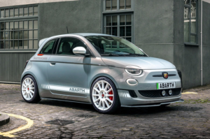 Come potrebbe essere la 500 Abarth elettrica