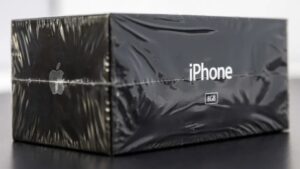 iPhone prima generazione sigillato