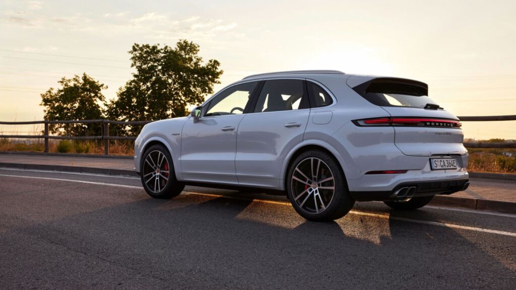 Porsche Cayenne Turbo E-Hybrid