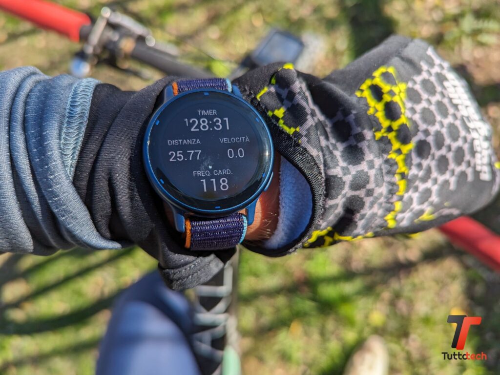 Garmin Vivoactive 5 in bici