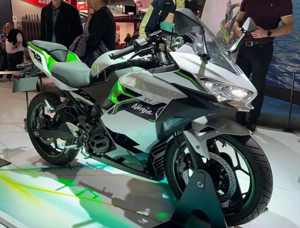 Kawasaki Ninja e-1