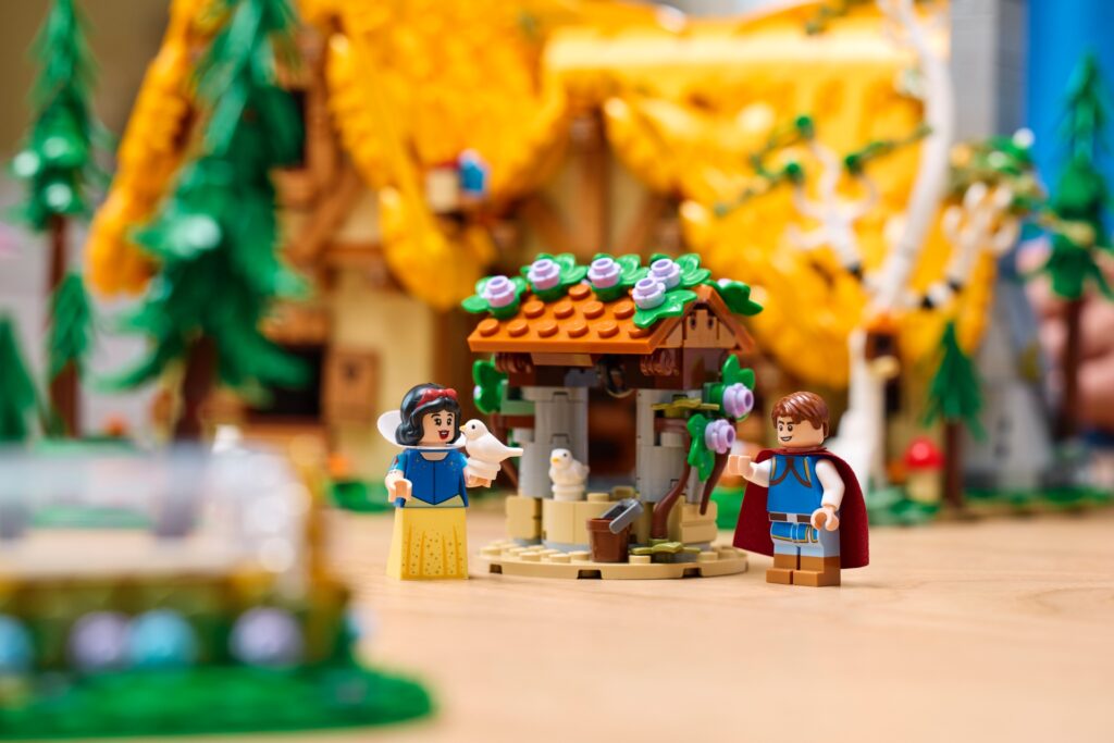 LEGO Disney Il cottage di Biancaneve e i Sette Nani