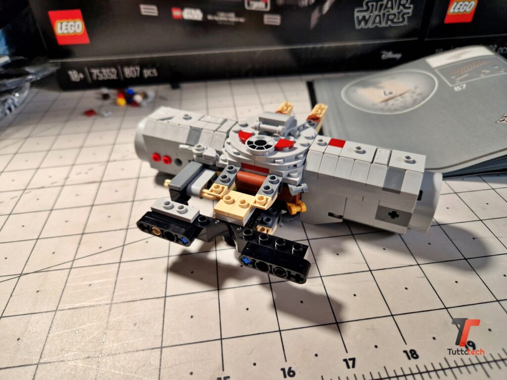 LEGO Millennium Falcon 75375