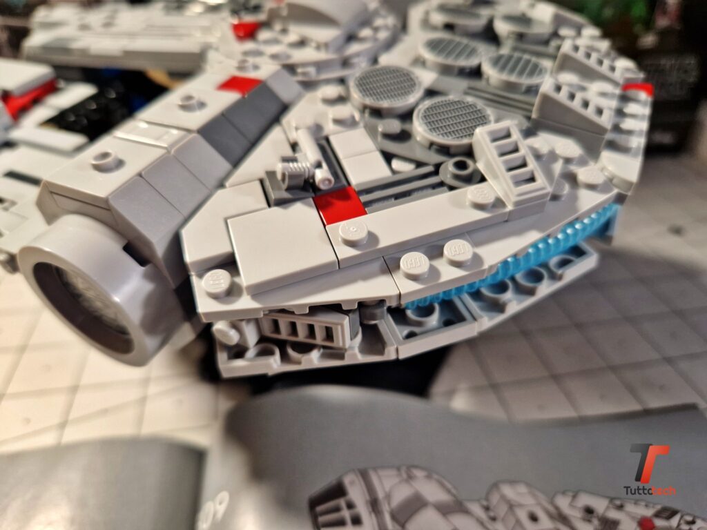 LEGO Millennium Falcon 75375