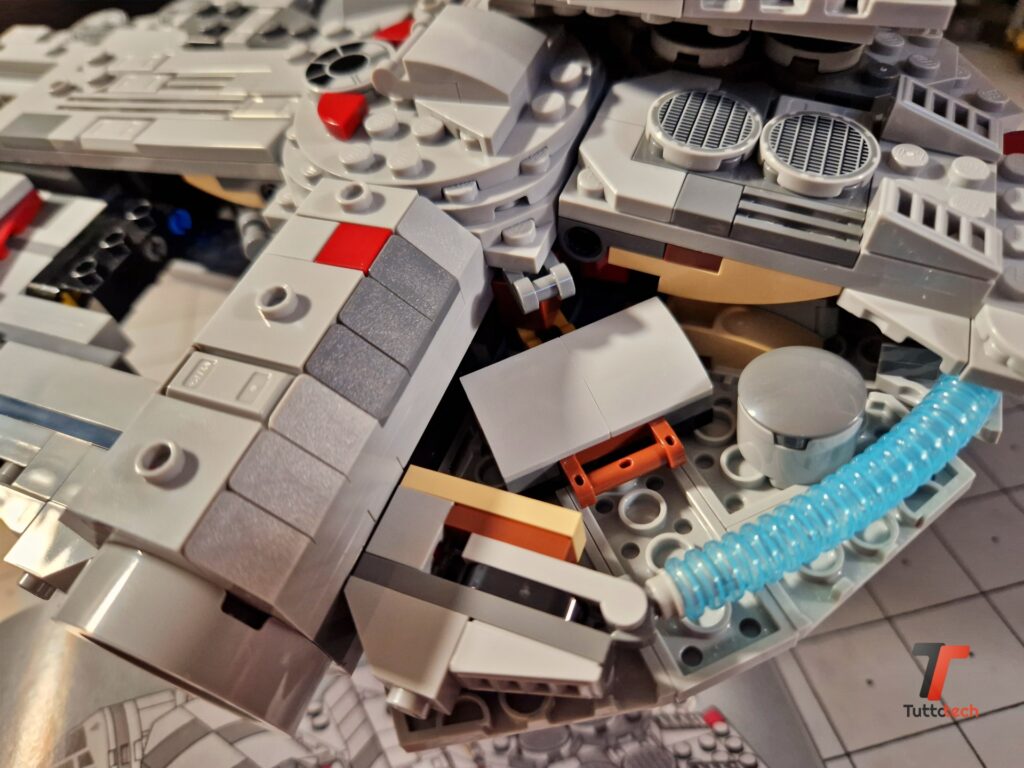 LEGO Millennium Falcon 75375