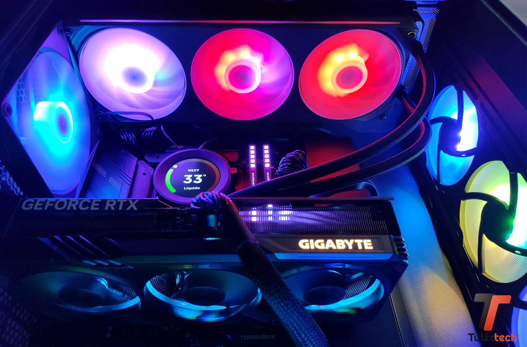 NZXT H7 Flow RGB top