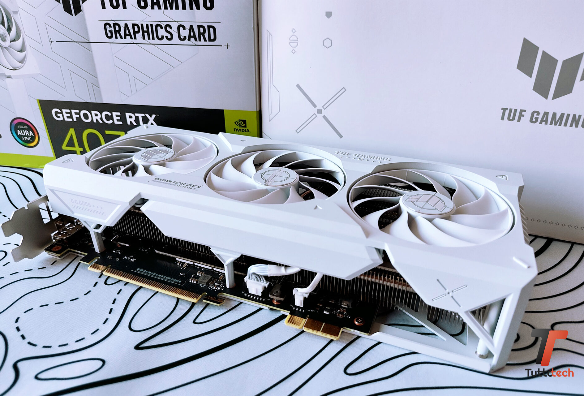 ASUS TUF Gaming GeForce RTX 4070 Ti SUPER BTF 12b