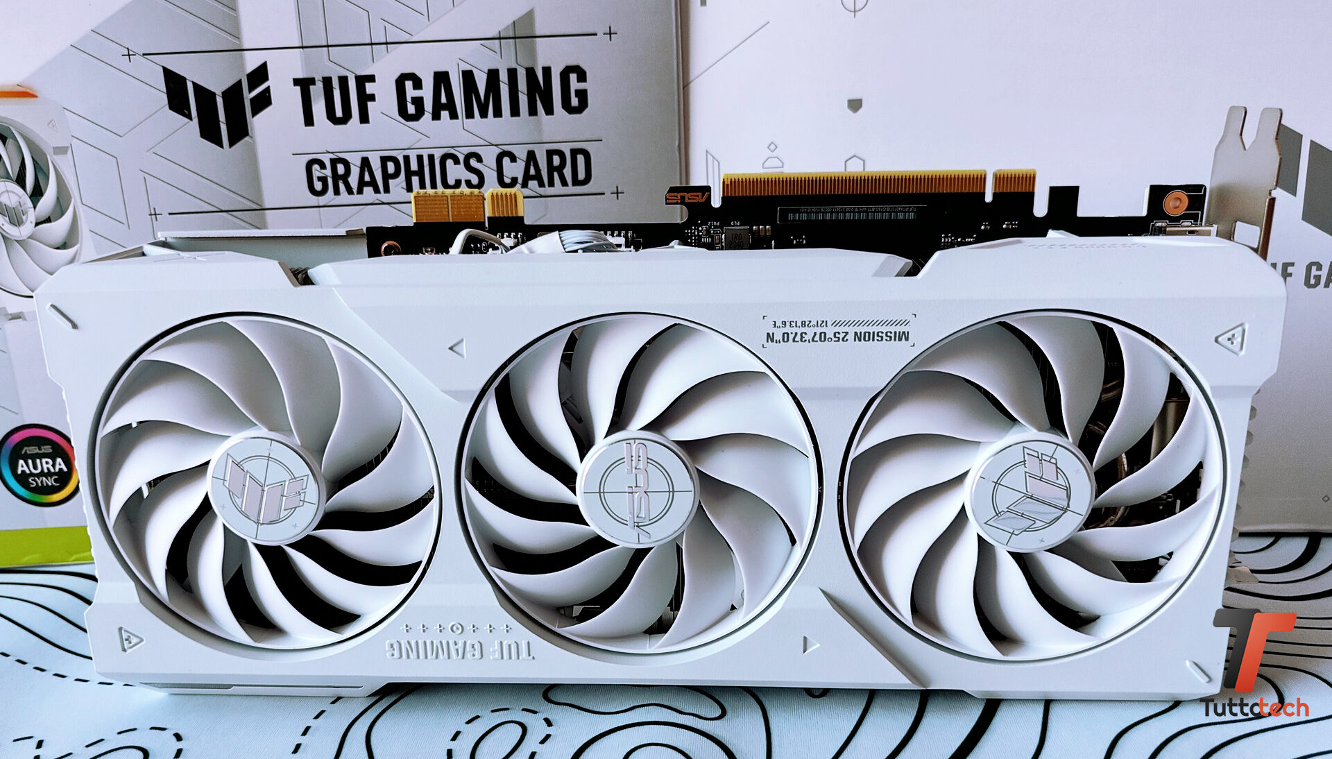 ASUS TUF Gaming GeForce RTX 4070 Ti SUPER BTF 15