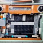 Recensione LEGO Iconse Radio Vintage, torna l'epoca delle radioline portatili 4