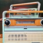 Recensione LEGO Iconse Radio Vintage, torna l'epoca delle radioline portatili 12