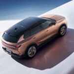 Opel Grandland al debutto: dettagli, prezzi e disponibilità del nuovo SUV elettrico 3