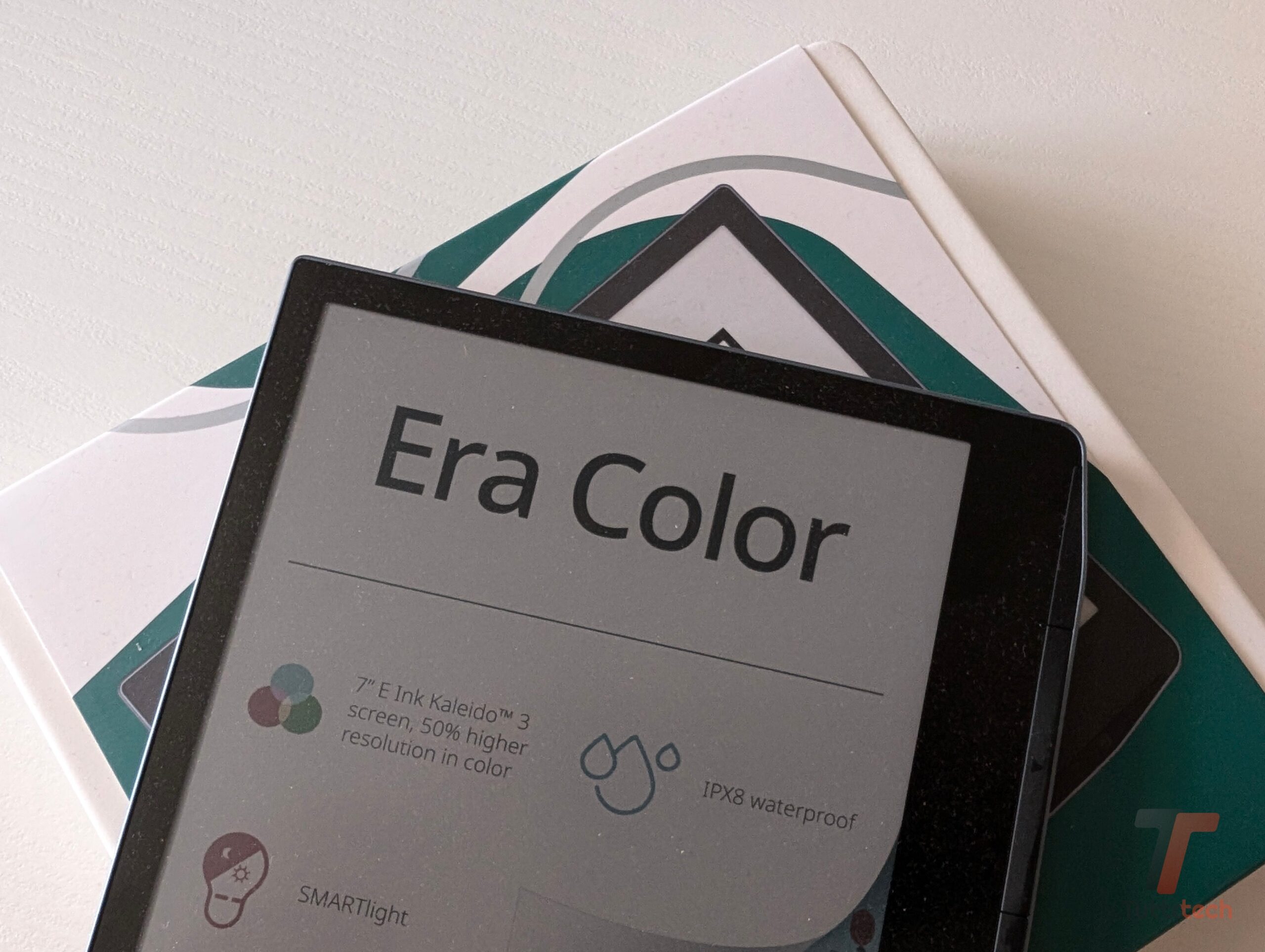 Recensione PocketBook Era Color scaled