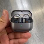 Le cuffie Samsung Galaxy Buds3 Pro si mostrano in alcune foto leak 2