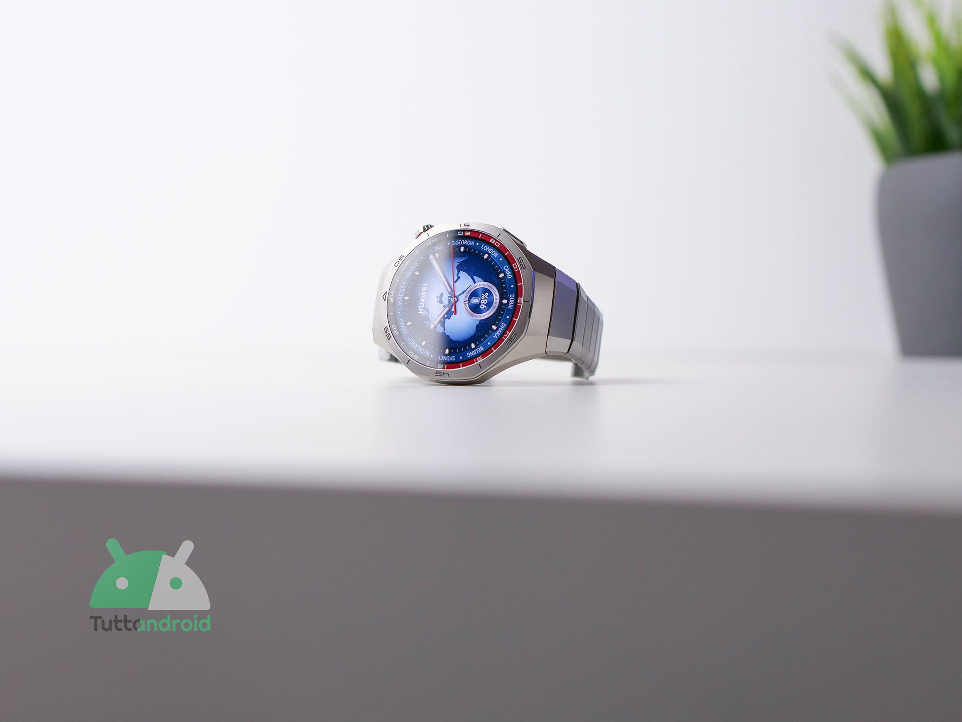 Recensione Huawei Watch GT 5 Pro: raffinato e completissimo smartwatch per tutti i giorni