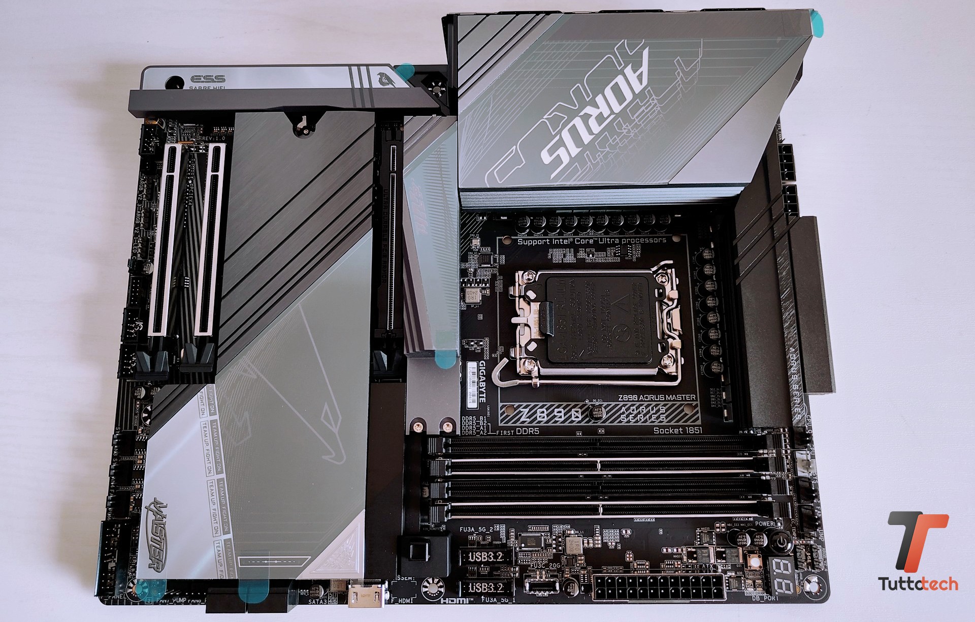 AORUS Z890 Master 4