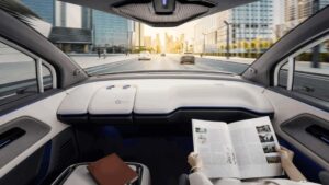 Tesla Cybercab ha un robotaxi rivale, ma già funzionante e disponibile (in Cina) 2