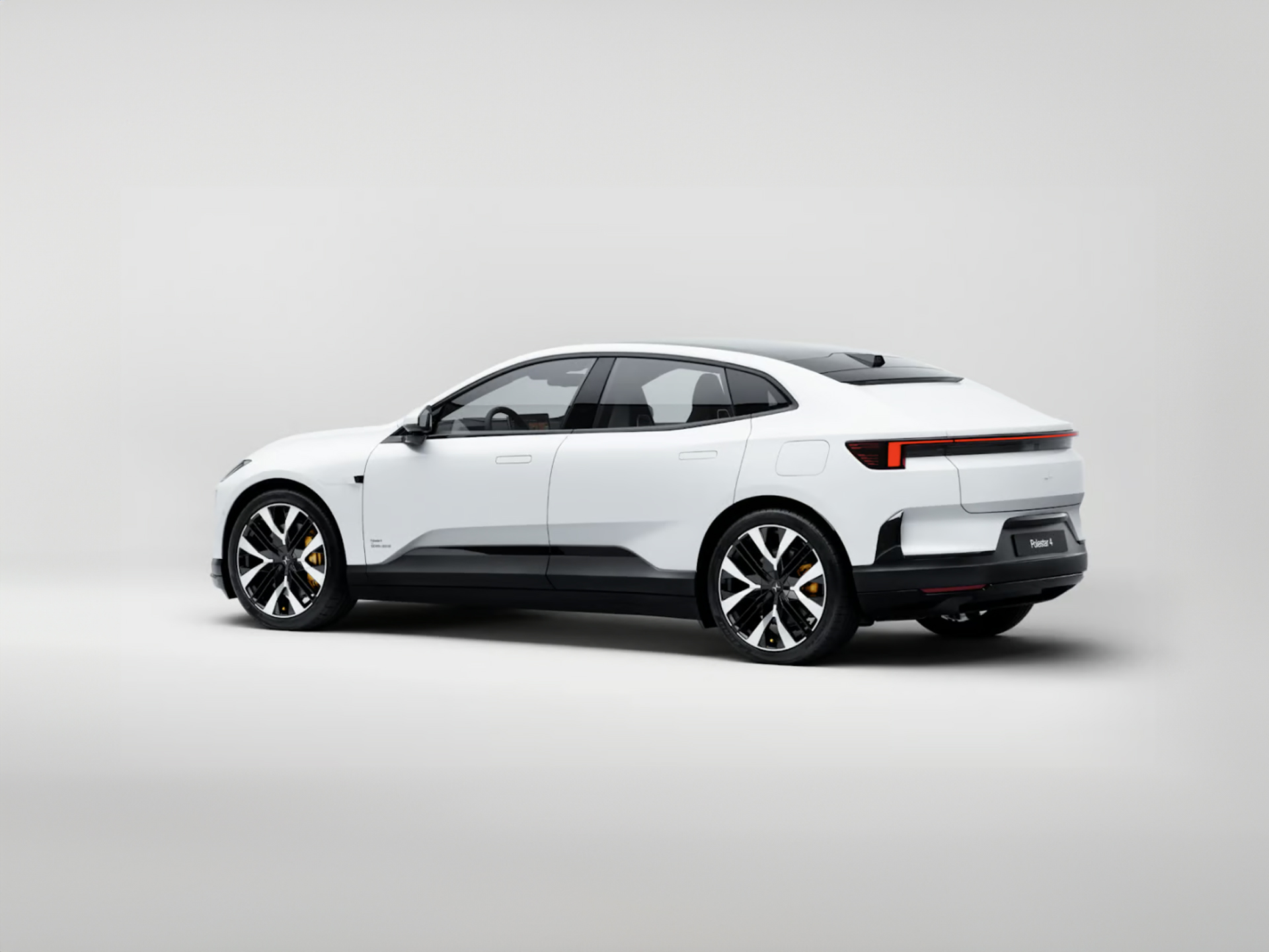 Polestar 4