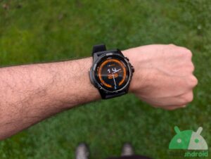 Recensione TicWatch Atlas: WearOS e muscoli da atleta per questo smartwatch 2