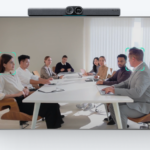 Insta360 lancia Connect, la soluzione all-in-one per le videoconferenze con IA 3