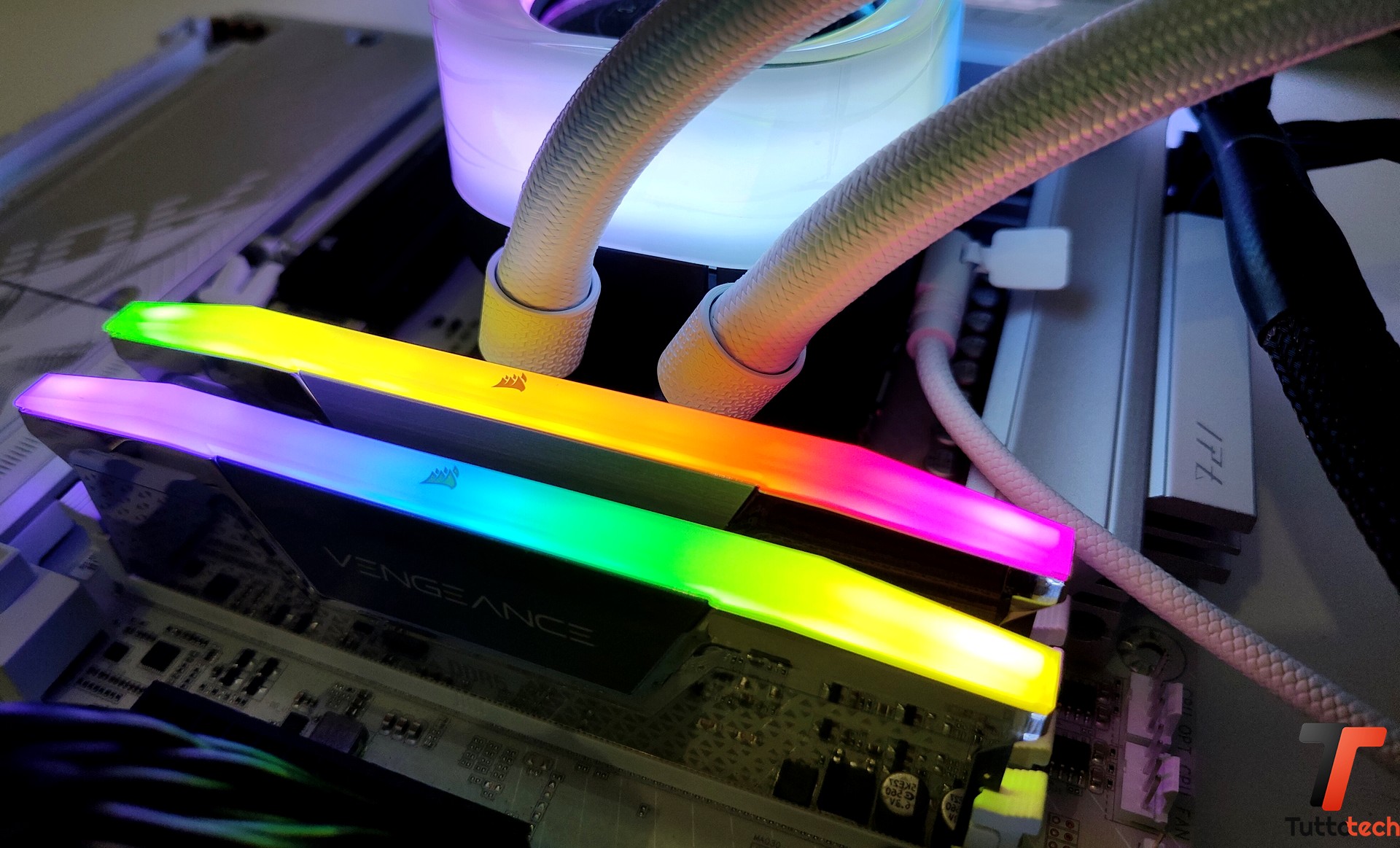 Corsair Vengeance RGB DDR5 CUDIMM 10